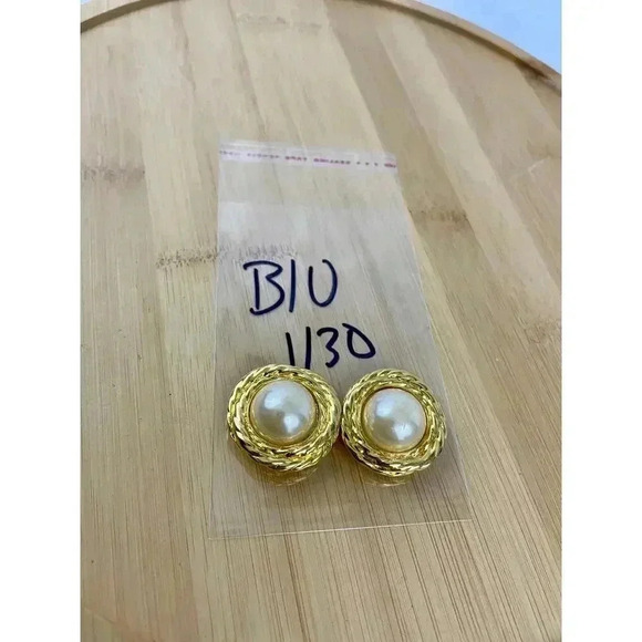 VTG Signed Bluette Shoe Clips Faux Pearl Gold Tone Textured 1980s - Picture 10 of 10